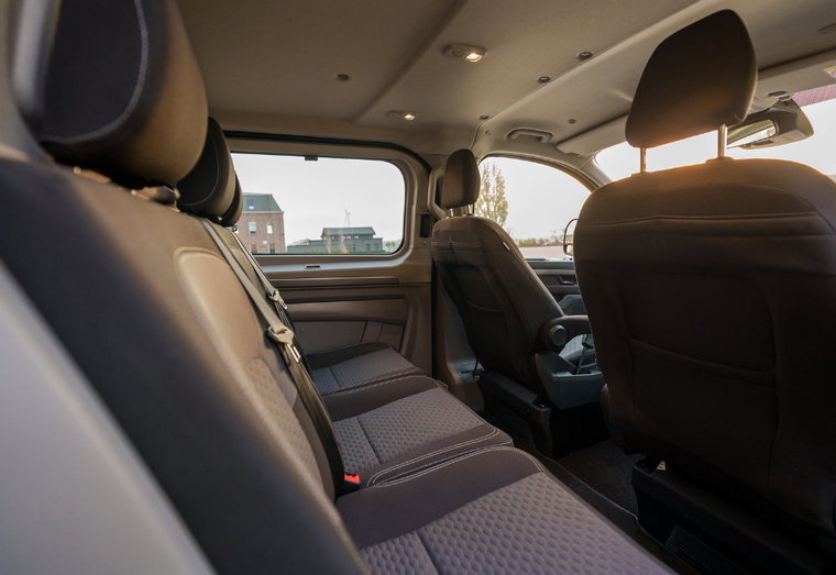 Vehicle Image 10