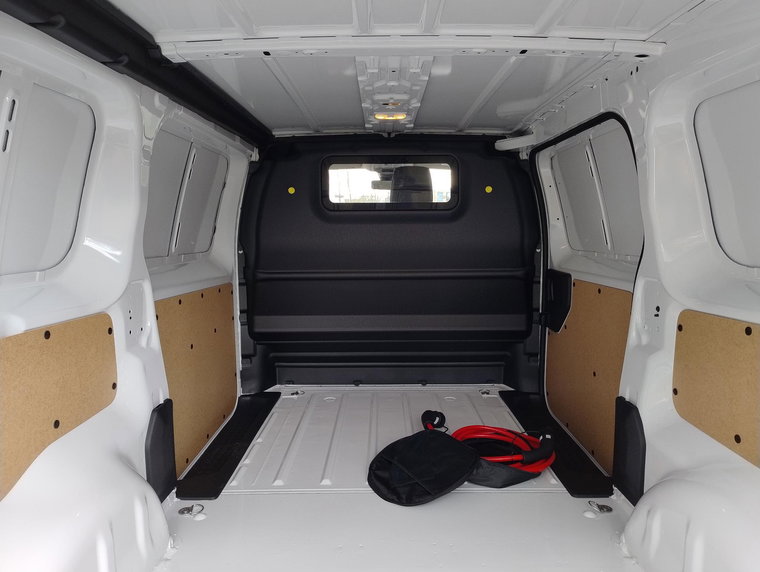 Vehicle Image 38
