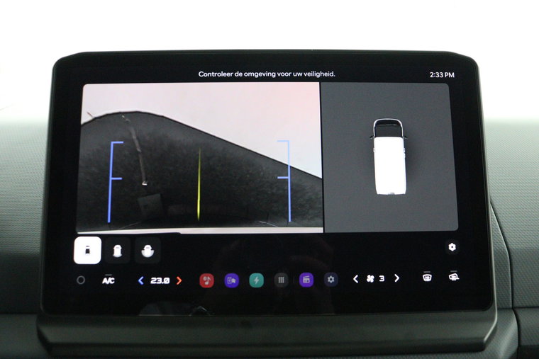 Vehicle Image 36