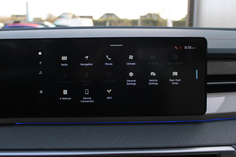Vehicle Image 21