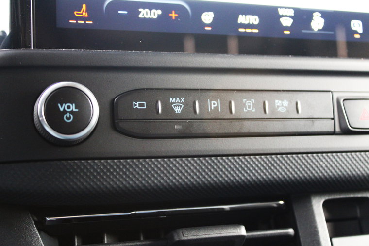 Vehicle Image 37