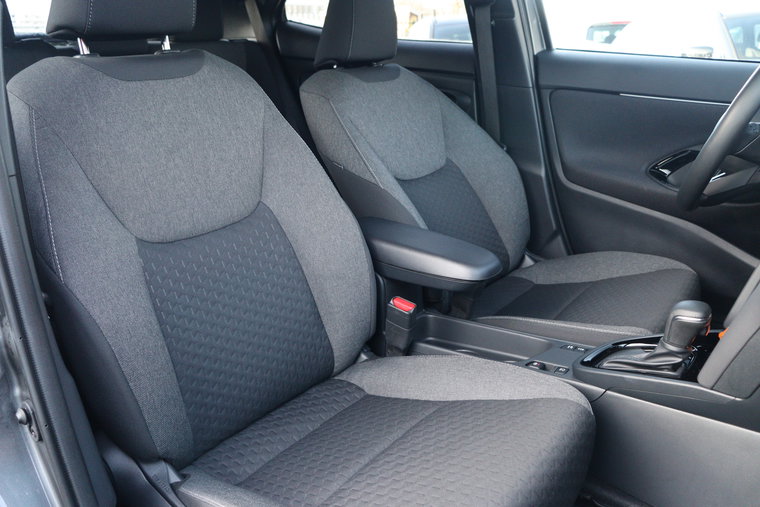 Vehicle Image 13