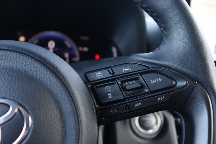 Vehicle Image 19