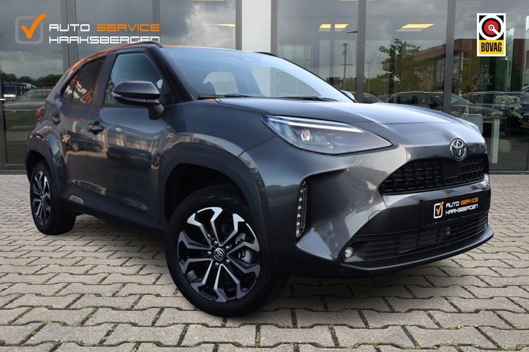 Vehicle Image 6