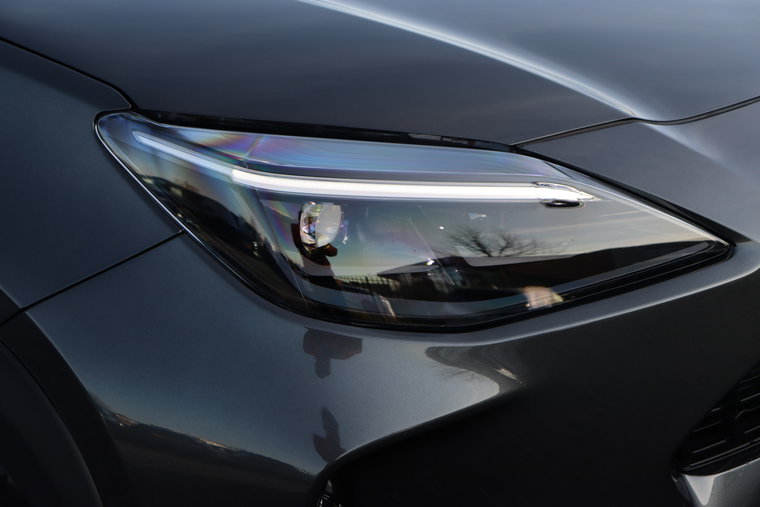 Vehicle Image 8