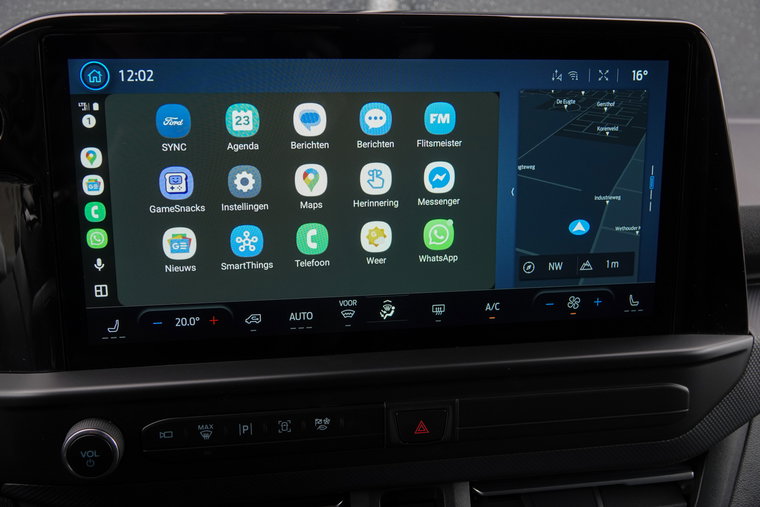 Vehicle Image 13