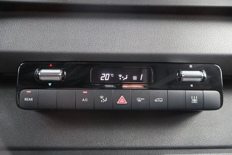 Vehicle Image 29