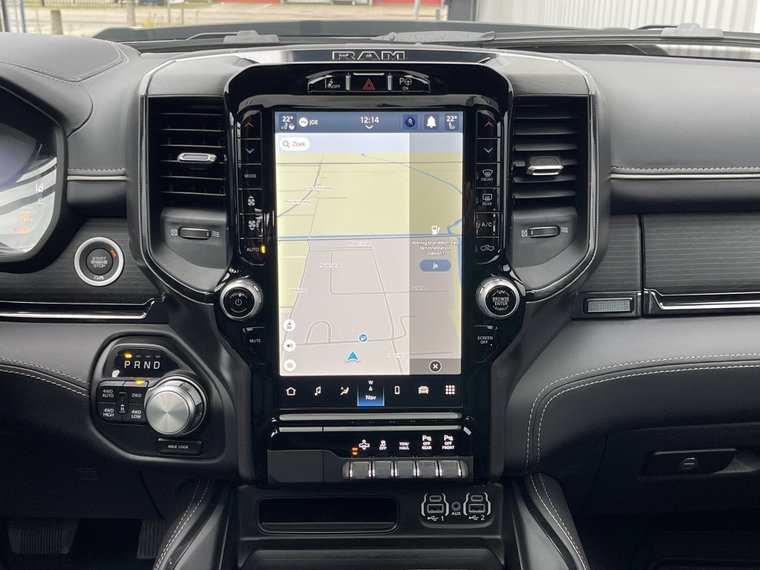 Vehicle Image 40