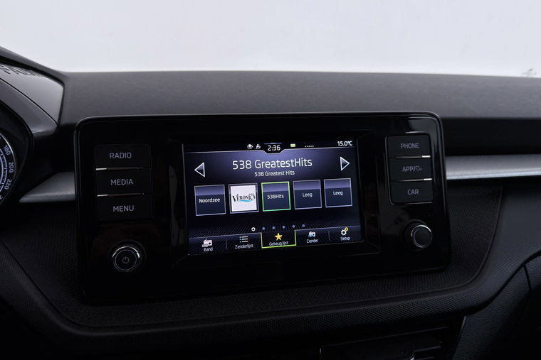 Vehicle Image 21