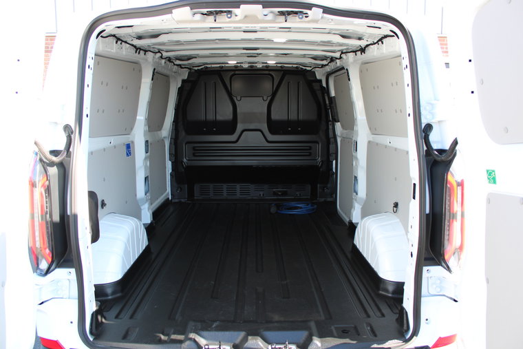 Vehicle Image 13