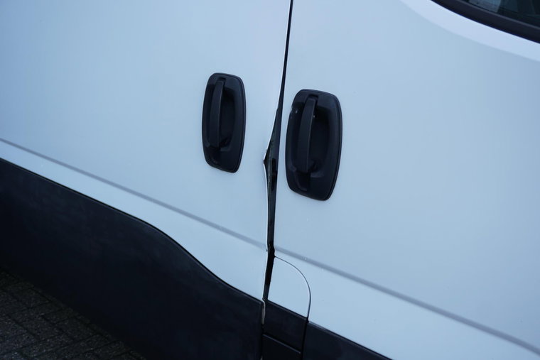 Vehicle Image 27