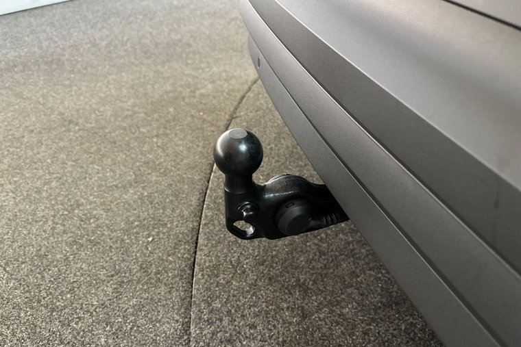 Vehicle Image 37