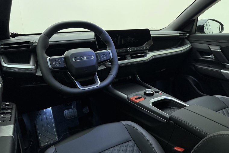 Vehicle Image 19
