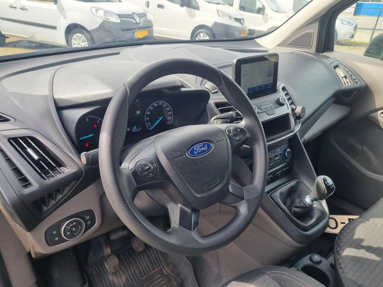 Vehicle Image 17