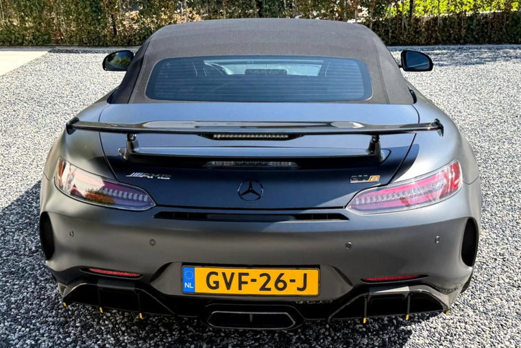 Vehicle Image 16