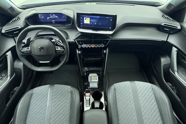 Vehicle Image 32