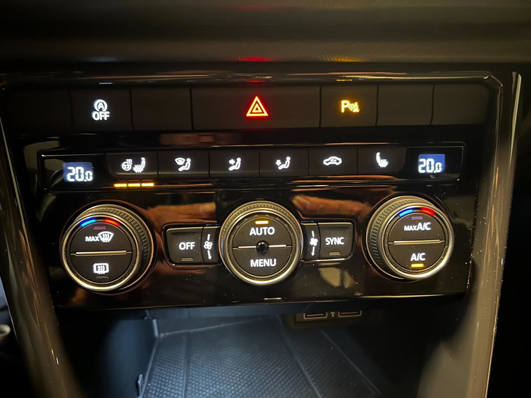 Vehicle Image 34