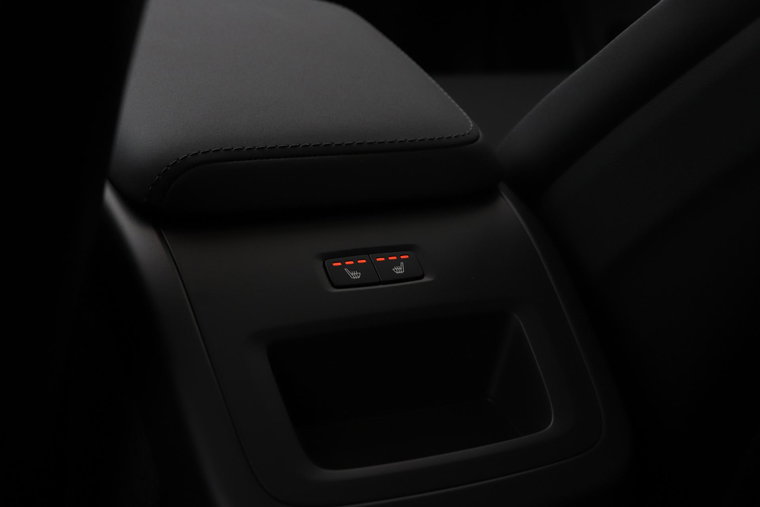 Vehicle Image 52