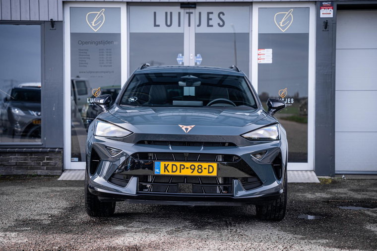 Vehicle Image 6
