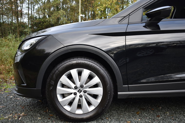 Vehicle Image 13