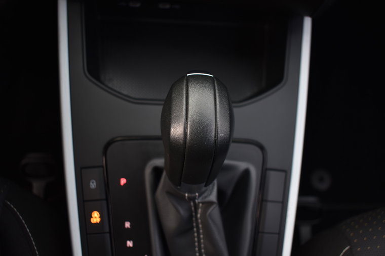 Vehicle Image 26