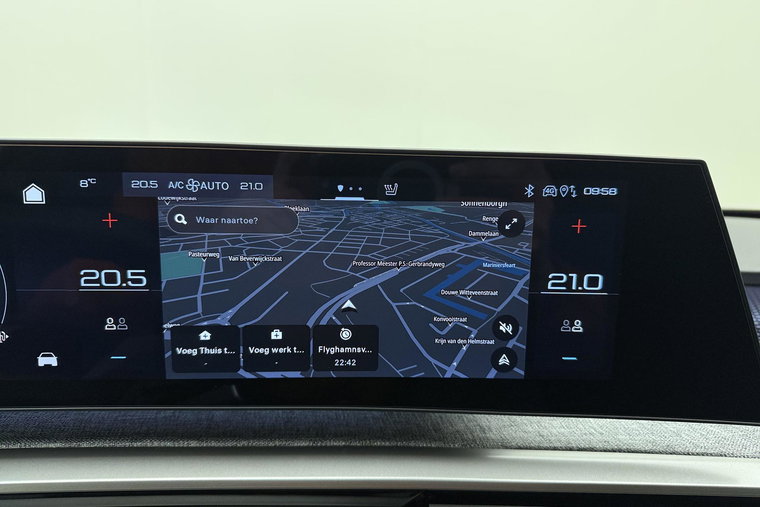 Vehicle Image 23