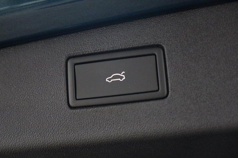 Vehicle Image 45