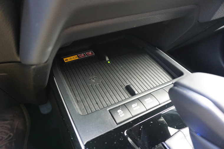 Vehicle Image 22