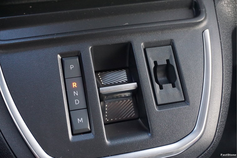 Vehicle Image 17
