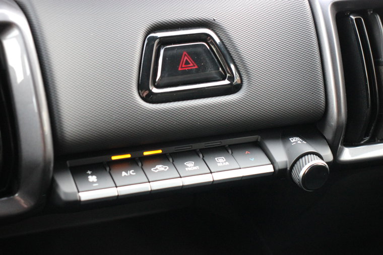 Vehicle Image 33