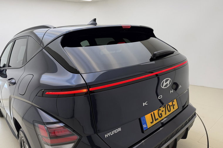 Vehicle Image 33