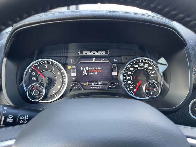 Vehicle Image 38