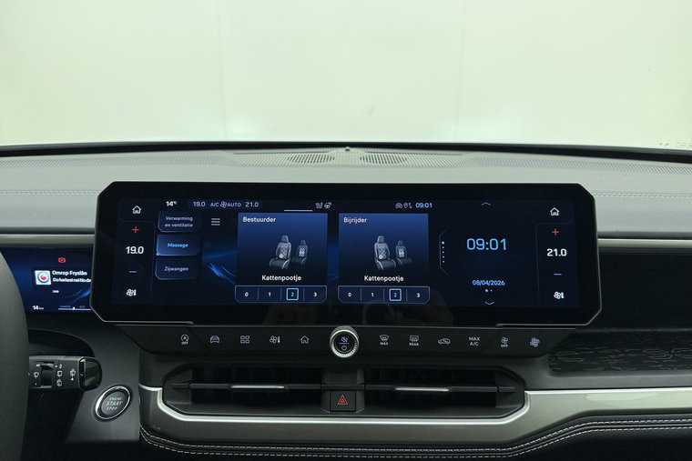 Vehicle Image 38