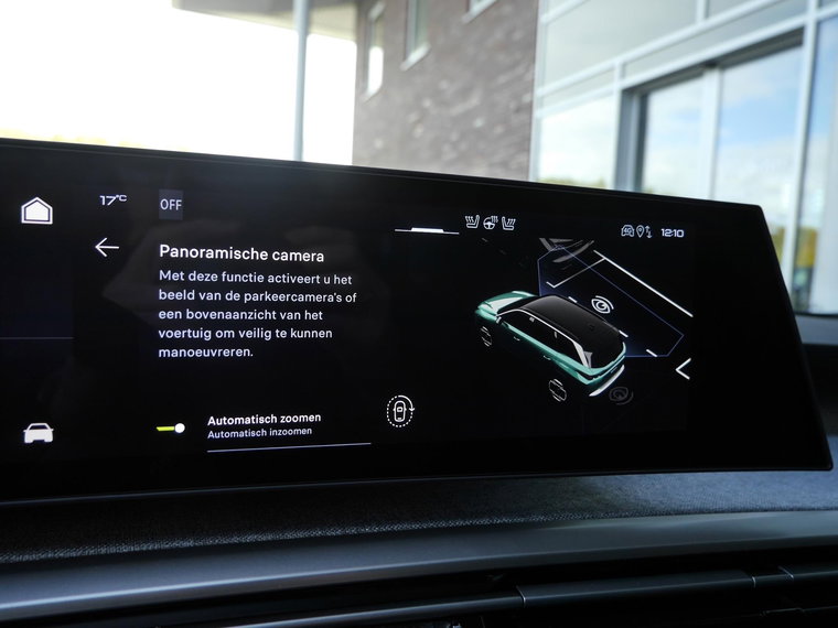 Vehicle Image 35