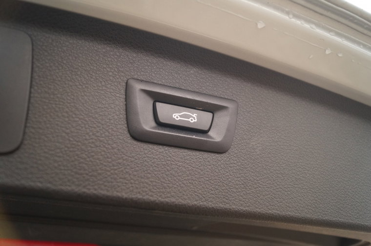 Vehicle Image 27