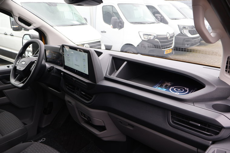 Vehicle Image 31