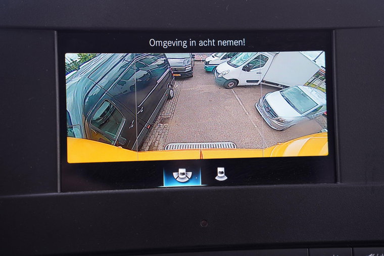 Vehicle Image 35