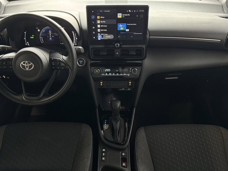 Vehicle Image 23