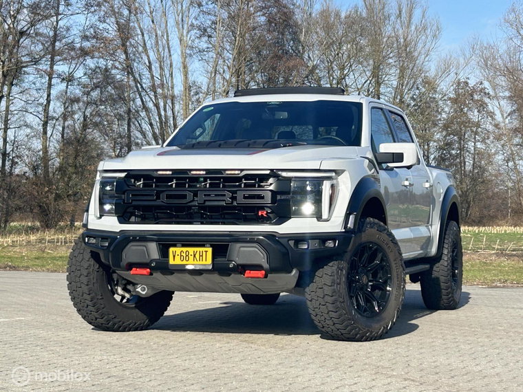 Vehicle Image 35