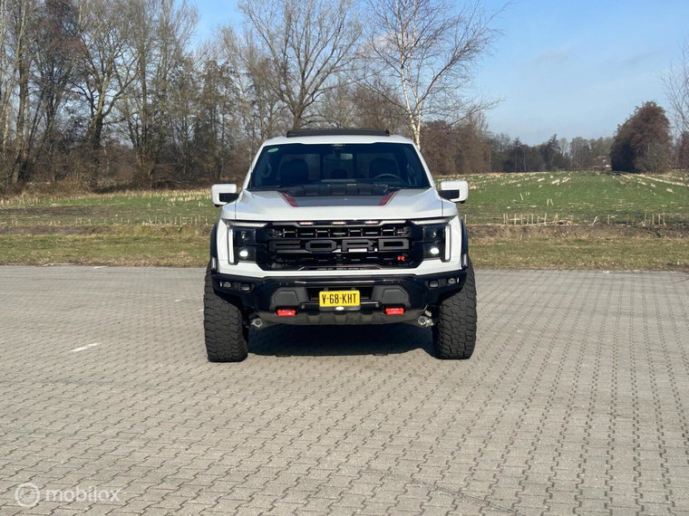 Vehicle Image 41