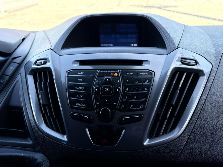 Vehicle Image 13