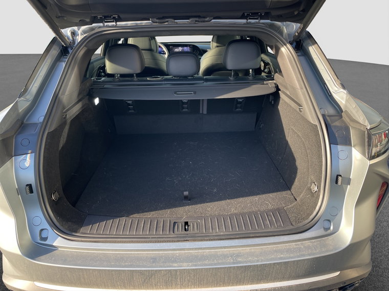 Vehicle Image 32