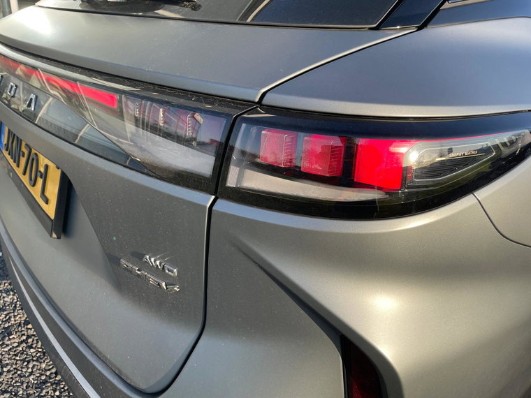 Vehicle Image 35