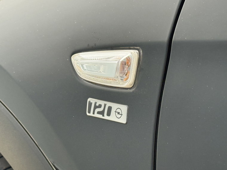 Vehicle Image 24