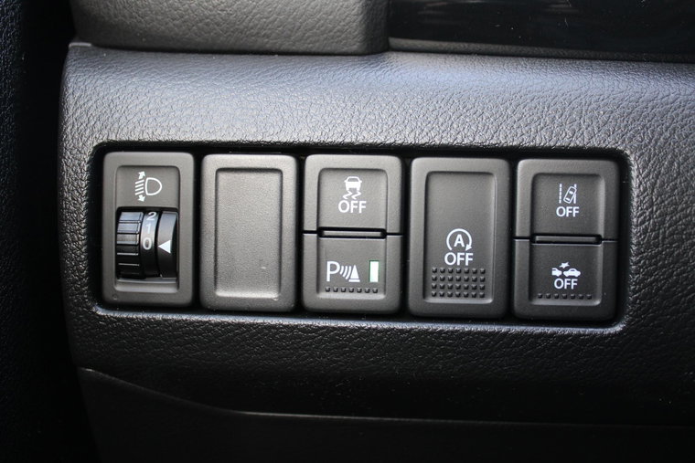 Vehicle Image 18