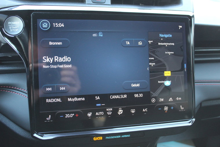 Vehicle Image 14
