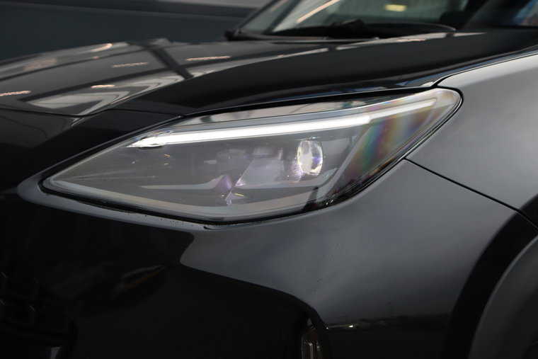 Vehicle Image 8