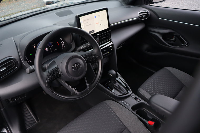 Vehicle Image 11