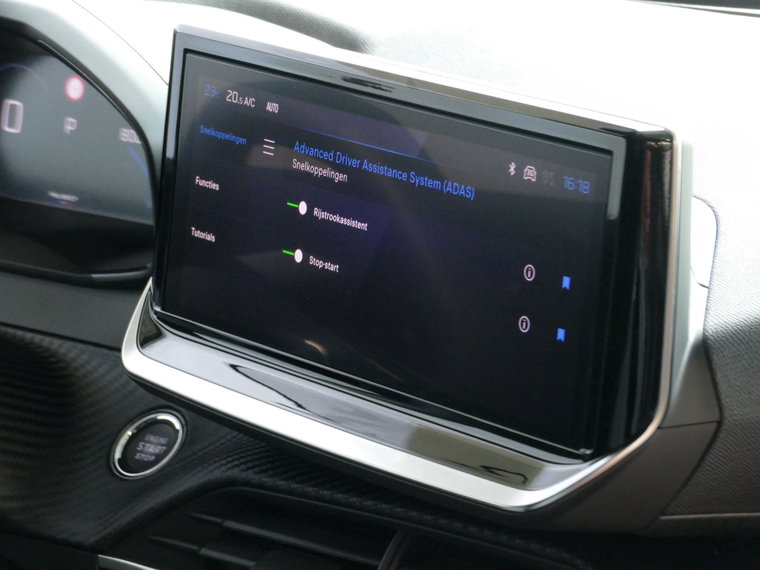Vehicle Image 37