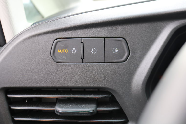 Vehicle Image 24